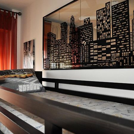 Bed And Breakfast Roma Vitinia Esterno foto